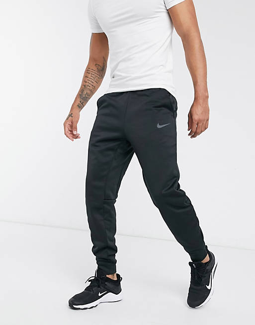 Joggers tapered negros Therma de Nike Training