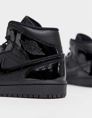 all black aj1 mid