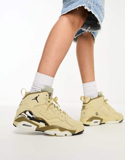 Jordan best sale shoes gold