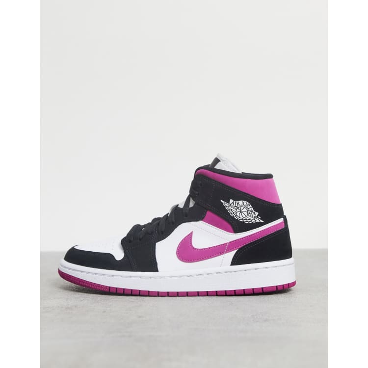 Air jordan best sale roze zwart