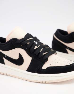 black and cream jordan 1