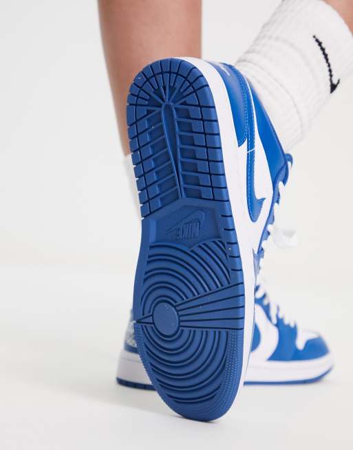 Jordan – Air 1 – Vita och marinblå sneakers med låga skaft, 4 av 4