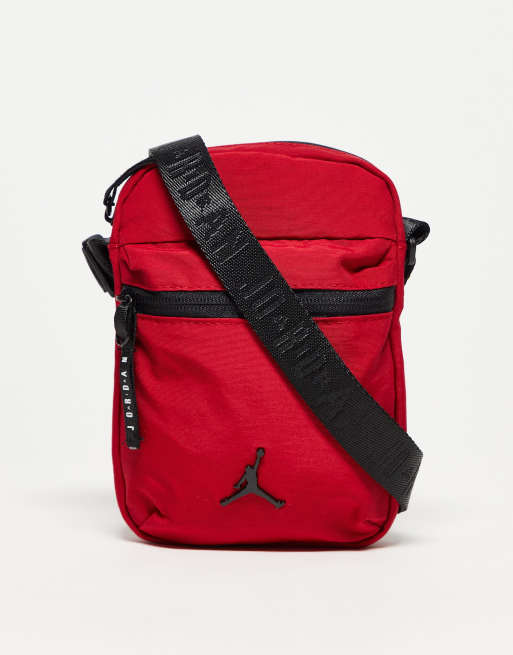 Jordan – Airborne – Röd axelremsväska med Jumpman-logga