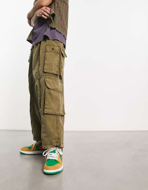 zara green leather pants and air jordan 1  Kleding stijlen, Stijlvolle  kleding, Modekleding