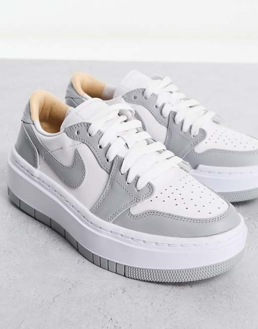 Jordan AJ1 Elevate Low Sneakers i hvid og grå ASOS