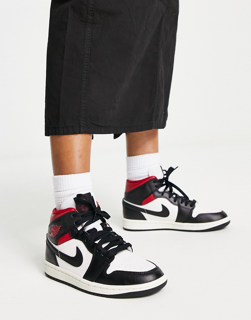 Jordan AJ1 Mid trainers in black and red