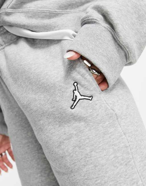 Jordan store gray sweatpants