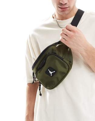 Jordan Jordan bum bag in khaki-Green