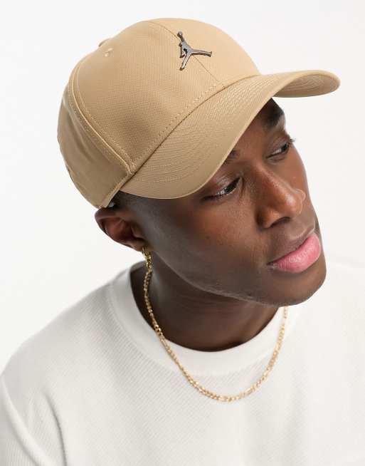 Cappello jordan oro on sale