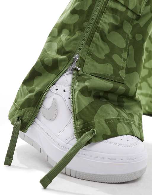 Chicago Low Rise Cargo Pant Green