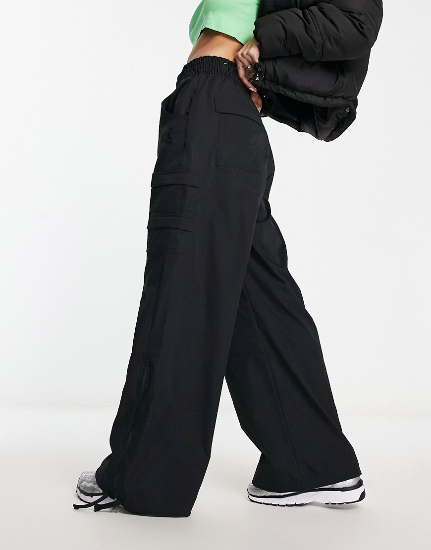 Jordan chicago multi pocket cargo trousers in black