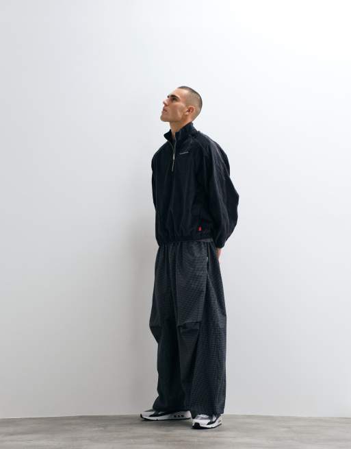 Jordan Cordjacke mit Viertelreißverschluss und Logo in Schwarz, 4 von 5