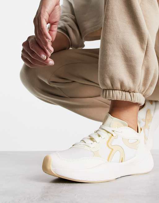 Jordan Delta 3 trainers in cream  - CREAM, 3 of 4