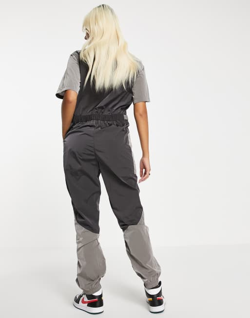 Jordan essential jumpsuit in grey