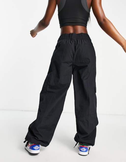 Black parachute hot sale cargo pants