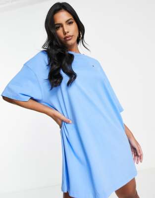 t-shirt dress in university blue 