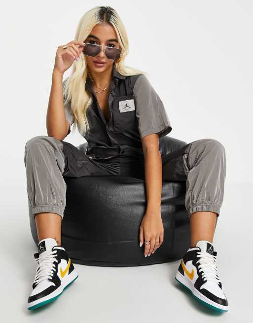 Jordan Essentials - Grå jumpsuit