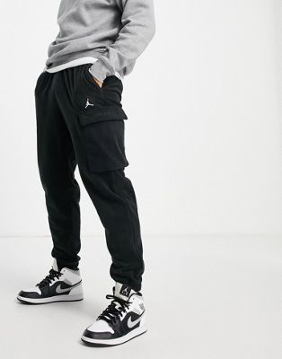 Jordan essentials plush fleece joggers in black - ASOS Price Checker