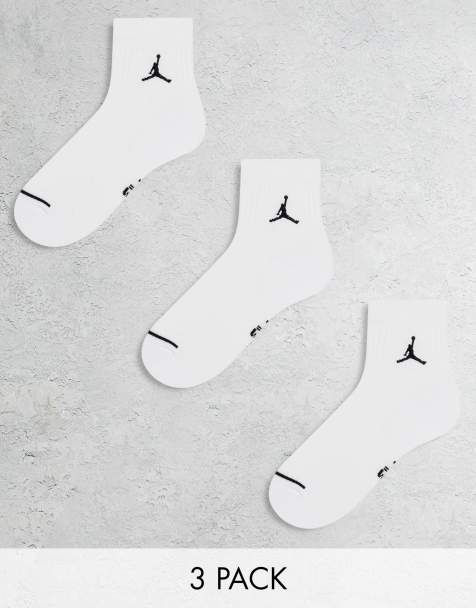 Jordan everyday cushion 3 pack ankle socks in white - view 1