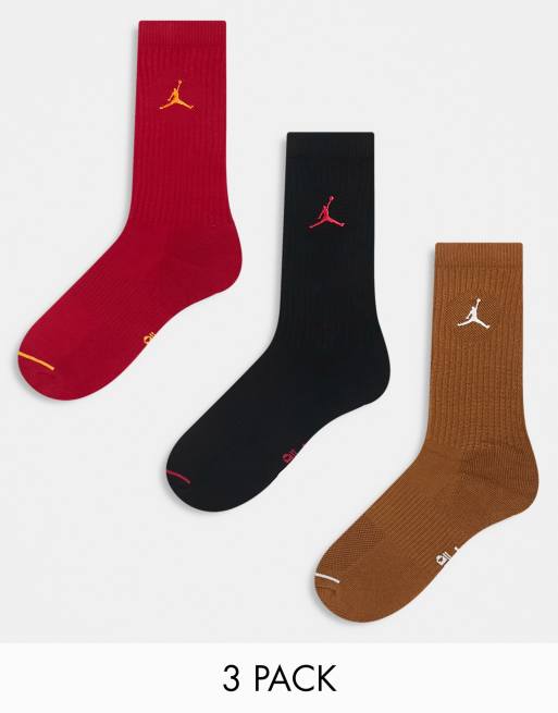 Jordan – Everyday Cushion – 3er-Pack Crew-Socken in Rot, Braun und Schwarz