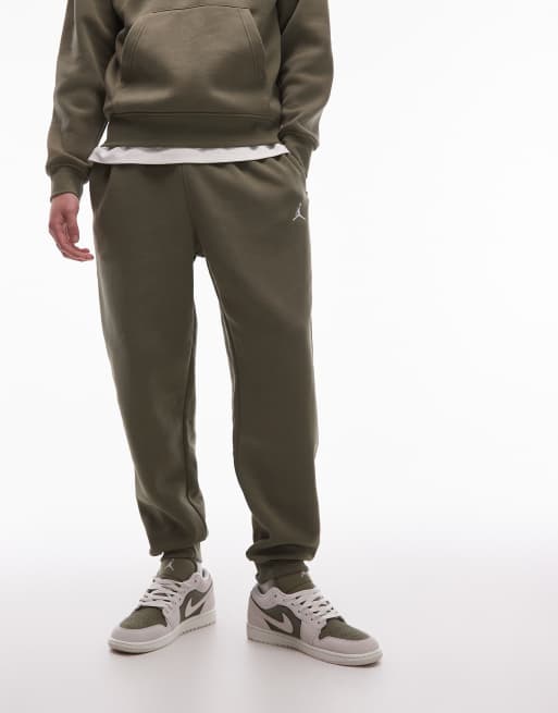 Jordan fleece cuffed joggers in khaki, 2 of 5