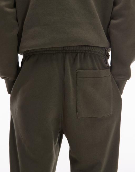 Jordan fleece cuffed joggers in khaki, 5 of 5