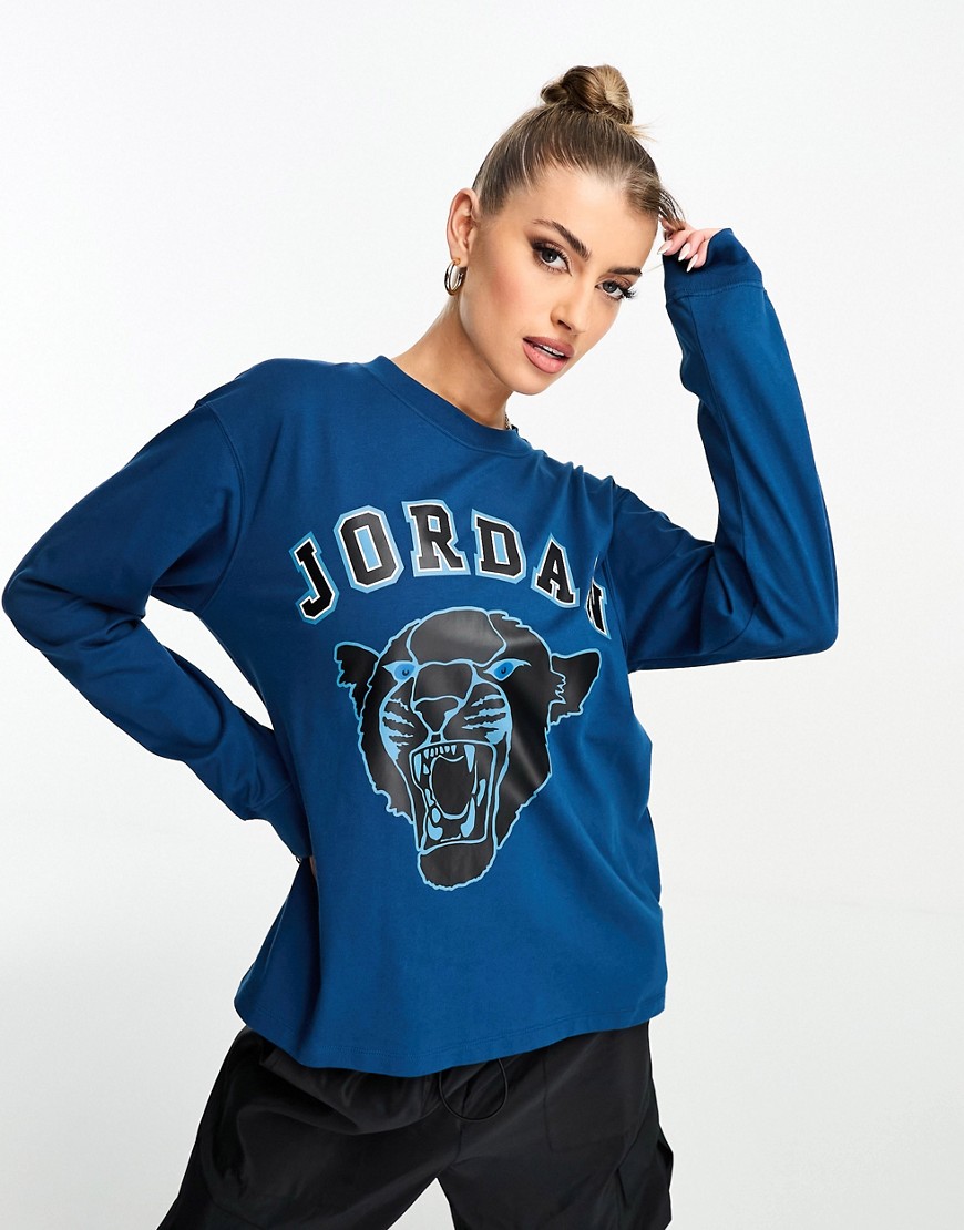 Jordan flight club graphic long sleeve top in french blue