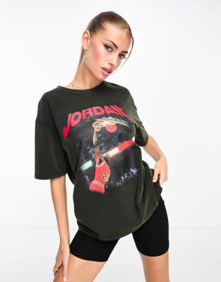 Jordan - Flight Club - Schwarzes T-Shirt mit Retro-Grafikprint