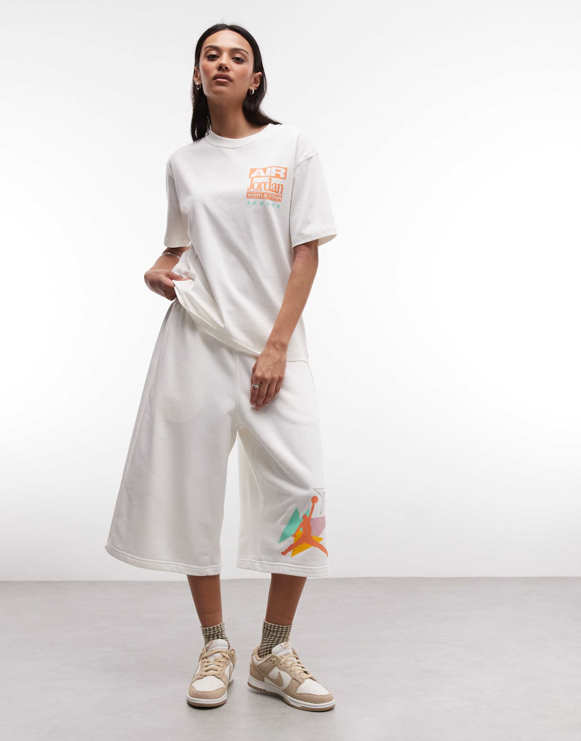 jordan flight club wide leg shorts in beige