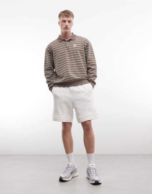 Jordan Flight diamond fleece short in white, 2 of 5