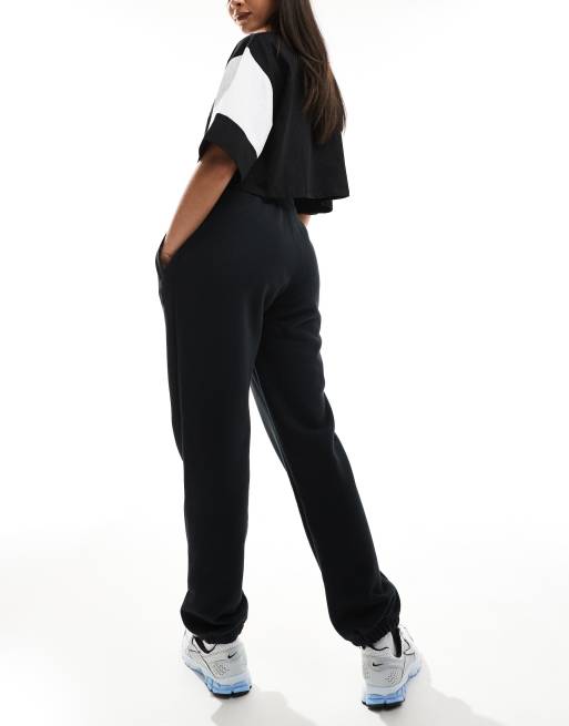 Jordan flight fleece sweatpants in black, 3 of 5