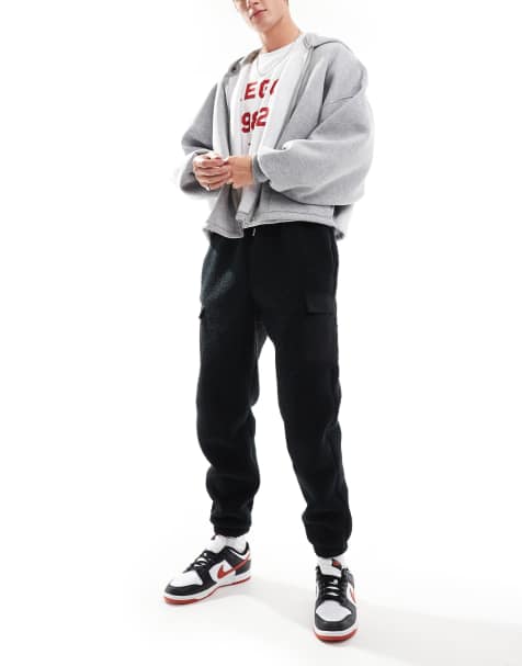 Jordan – Flight – Hose aus Sherpa-Fleece in Schwarz - view 1