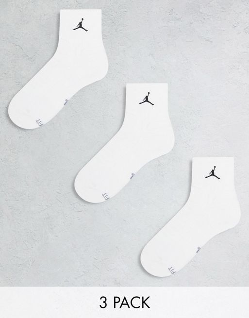 Jordan flight quarter 2.0 socks in white | ASOS
