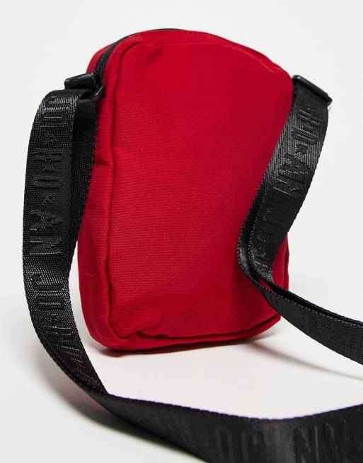 Jordan belt bag discount red