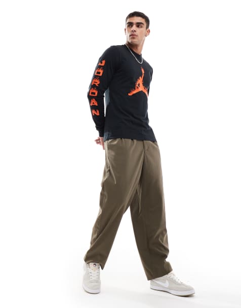 Jordan – Langärmliges T-Shirt in Schwarz mit Flammenlogo - view 1