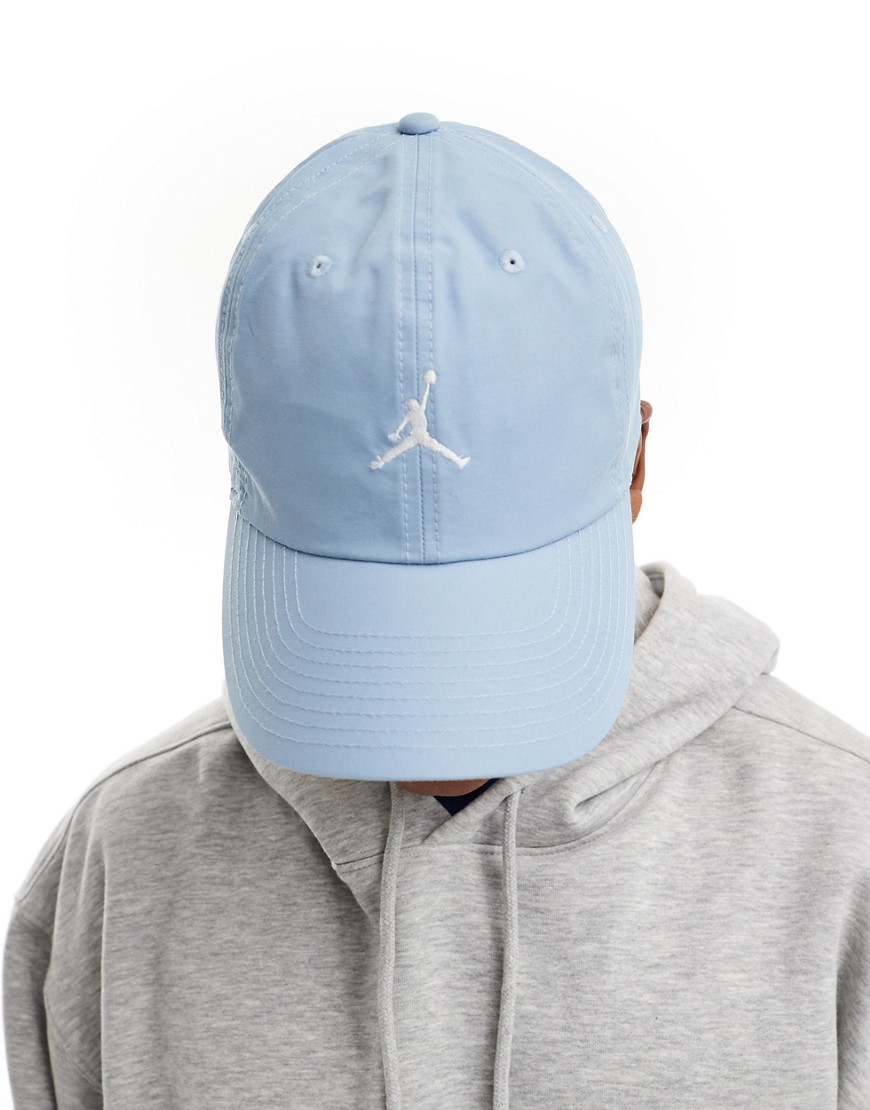 Jordan logo cap in blue