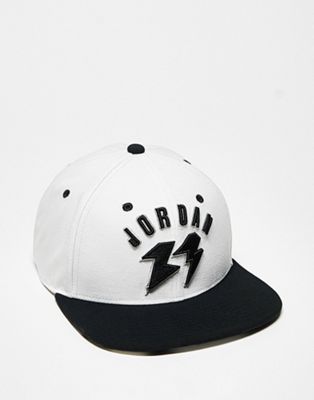 Jordan logo cap in white and black