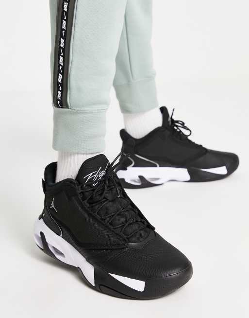 Nike air max clearance noir et blanche jordan