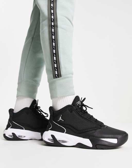 Jordan Max Aura 4 Baskets Noir argent ASOS