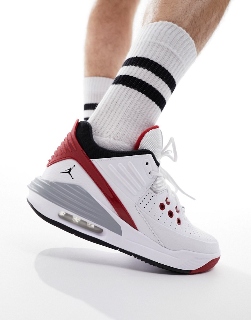 Jordan Max Aura 5 trainers in white and gym red