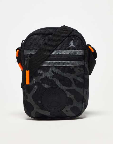 Sacs et Sacs à Dos pour Homme. Nike CA