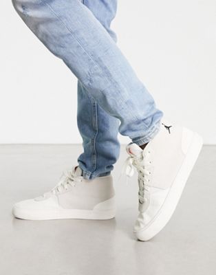Jordan Series Mid trainers in off white