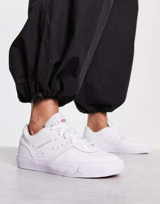 Jordan - Series - Sneakers in wit