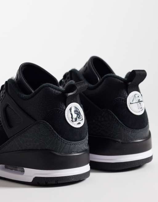 Jordan Spizike Low trainers in black and white, 3 of 5