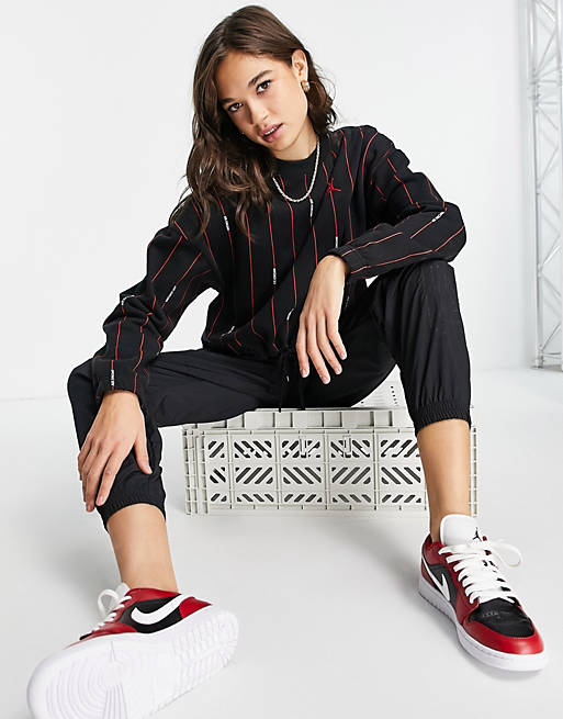 Jordan sweatshirt in black with basketball stripe print