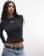 Thumbnail 1 van 4