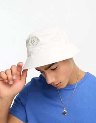 Jordan Union bucket hat in white - ASOS Price Checker