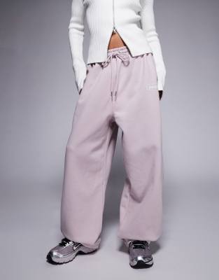 Jordan Woven Pants In Neutral