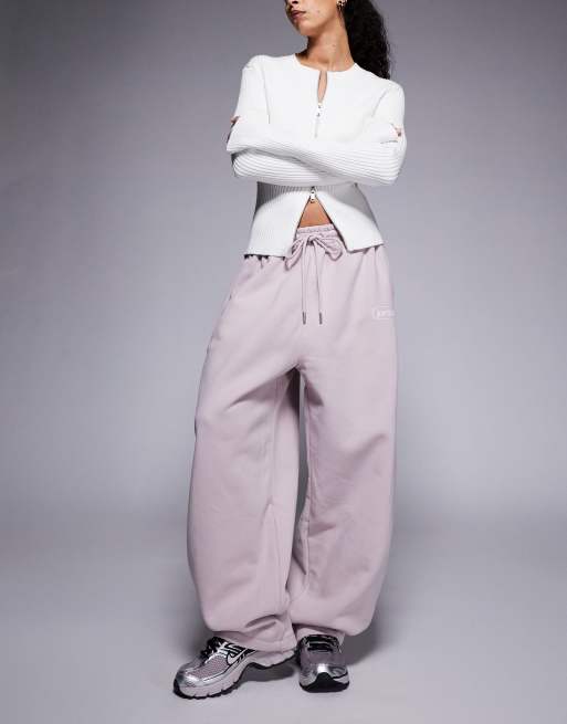 Jordan woven pants in light gray , 5 of 5