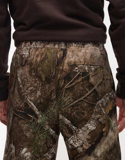 Jordan woven trousers in real tree camo, 4 of 5